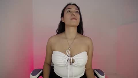 Ana  online show from February 2025 11:20:01 PM