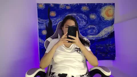 Ana  online show from March 2025 05:01:01 PM