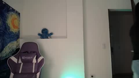 Ana  online show from October 2025 04:50:01 PM