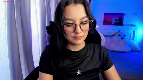 Lili online show from January 2025 09:50:01 PM