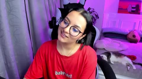 Lili online show from February 2025 01:11:02 AM