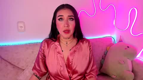 Snapshot of soy_camila_ chatting on February 2025 06:13:02 PM soy_camila_ online show from February 2025 06:13:02 PM