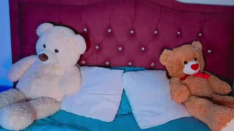 Snapshot of soy_sheila chatting on September 2025 12:54:02 AM sheila smitt online show from September 2025 12:54:02 AM