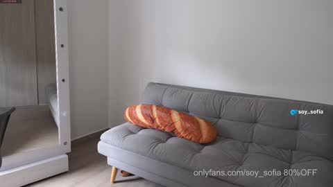 Snapshot of soy_sofia chatting on October 2025 06:16:01 PM 100 explicit here online show from October 2025 06:16:01 PM