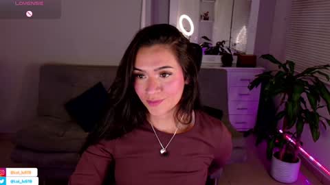 Luisa    online show from February 2025 12:42:01 AM