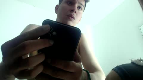 Snapshot of soymanuel777 chatting on April 2026 11:43:02 PM soymanuel777 online show from April 2026 11:43:02 PM