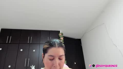 Snapshot of soyqeen chatting on October 2025 02:52:01 AM SoyQueen online show from October 2025 02:52:01 AM