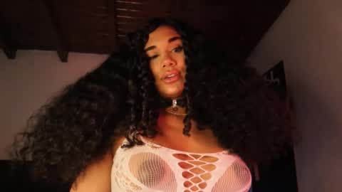 Snapshot of soytropicalfruit chatting on February 2026 10:37:01 PM You want to talk to me more personal follow me in My Channel VIP 50 the discount online show from February 2026 10:37:01 PM