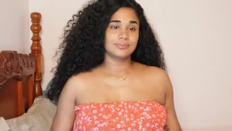 Snapshot of soytropicalfruit chatting on March 2026 04:16:02 AM You want to talk to me more personal follow me in My Channel VIP 50 the discount online show from March 2026 04:16:02 AM