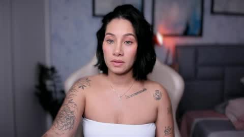 Snapshot of soytulu_ chatting on April 2026 10:25:02 PM brisa s online show from April 2026 10:25:02 PM