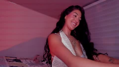 Snapshot of soyvane chatting on April 2026 04:41:01 AM VANESSA online show from April 2026 04:41:01 AM