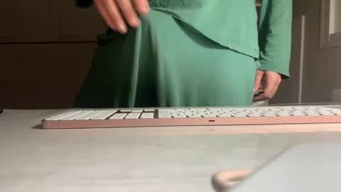 Snapshot of spa_eng chatting on February 2026 06:28:02 AM SPA ENG online show from February 2026 06:28:02 AM