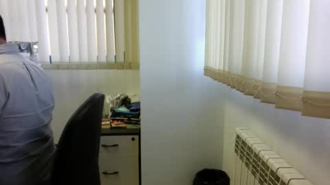 Snapshot of spa_eng chatting on February 2026 07:40:01 AM SPA ENG online show from February 2026 07:40:01 AM