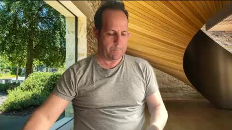 Snapshot of spa_eng chatting on April 2026 03:03:01 PM SPA ENG online show from April 2026 03:03:01 PM