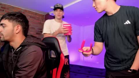 Gabo Lucas and Justin online show from March 2026 09:54:02 PM