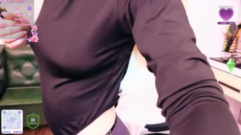 Snapshot of space_danger chatting on October 2025 02:29:01 PM space danger online show from October 2025 02:29:01 PM