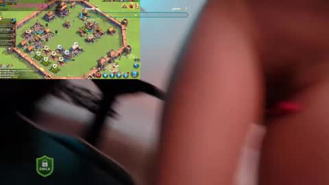 Snapshot of space_danger chatting on November 2025 03:25:01 PM space danger online show from November 2025 03:25:01 PM