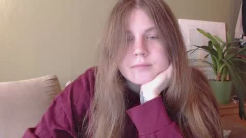 Snapshot of space_ranger99 chatting on June 2026 02:32:01 PM Alisa online show from June 2026 02:32:01 PM