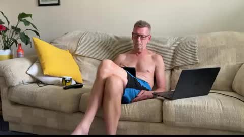 Snapshot of spaceman_fun chatting on June 2026 03:57:01 PM spaceman_fun online show from June 2026 03:57:01 PM