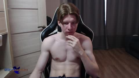 Snapshot of spaisenok chatting on February 2025 08:54:02 AM Mike online show from February 2025 08:54:02 AM