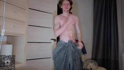 Snapshot of spaisenok chatting on September 2025 12:34:01 AM Mike online show from September 2025 12:34:01 AM