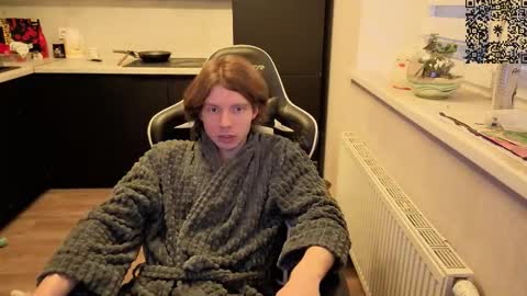 Snapshot of spaisenok chatting on October 2025 02:28:02 PM Mike online show from October 2025 02:28:02 PM