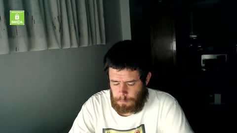 Snapshot of spanishboytenerife chatting on December 2025 05:34:01 AM spanish online show from December 2025 05:34:01 AM