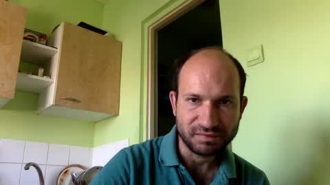 Snapshot of sparei7 chatting on June 2026 11:24:02 AM Snaiky online show from June 2026 11:24:02 AM