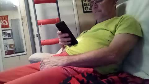 sparkyspeedway online show from December 2025 03:00:02 AM