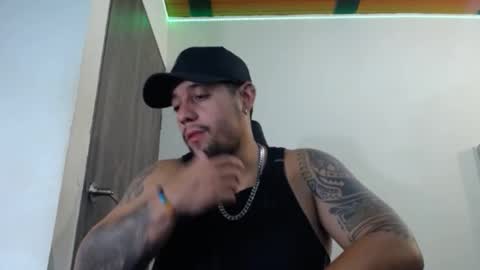 Snapshot of spartacus_cam chatting on March 2025 05:42:02 AM online show from March 2025 05:42:02 AM