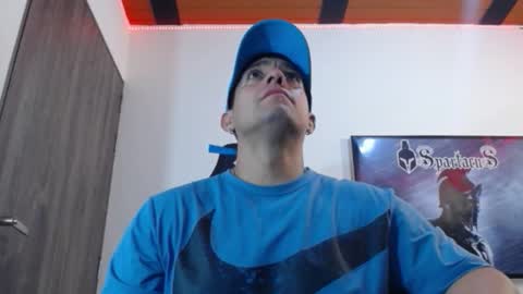 Snapshot of spartacus_cam chatting on October 2025 05:11:02 AM online show from October 2025 05:11:02 AM