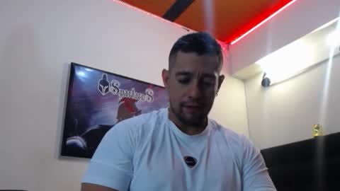 Snapshot of spartacus_cam chatting on November 2025 06:46:01 AM online show from November 2025 06:46:01 AM