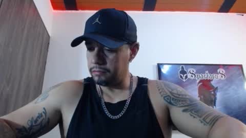 Snapshot of spartacus_cam chatting on November 2025 05:18:02 AM online show from November 2025 05:18:02 AM