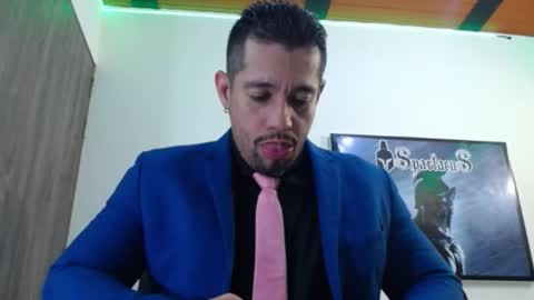 Snapshot of spartacus_cam chatting on November 2025 05:55:01 AM online show from November 2025 05:55:01 AM