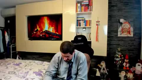 Snapshot of spartandaddy48 chatting on February 2026 04:19:01 AM Spartan online show from February 2026 04:19:01 AM