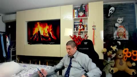 Snapshot of spartandaddy48 chatting on March 2026 05:08:02 AM Spartan online show from March 2026 05:08:02 AM