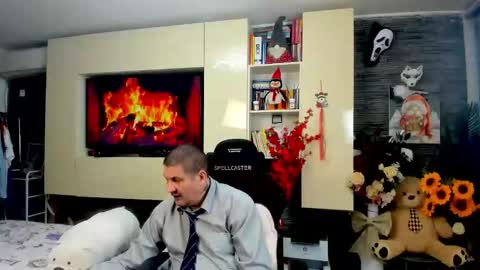 Snapshot of spartandaddy48 chatting on March 2026 07:03:01 AM Spartan online show from March 2026 07:03:01 AM