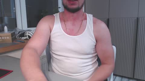 Snapshot of spb78 chatting on December 2024 11:35:02 PM Art online show from December 2024 11:35:02 PM