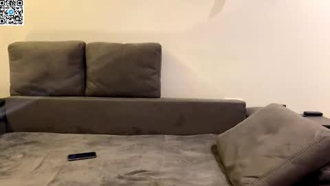 Alex online show from October 2025 10:25:02 PM