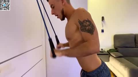 Alex online show from October 2025 10:14:02 PM