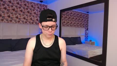 spencerm_ online show from October 2025 07:36:02 PM