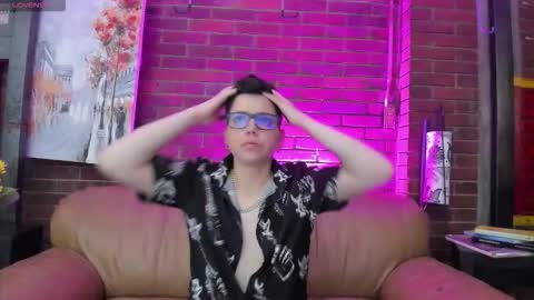 spencerm_ online show from November 2025 05:13:02 PM