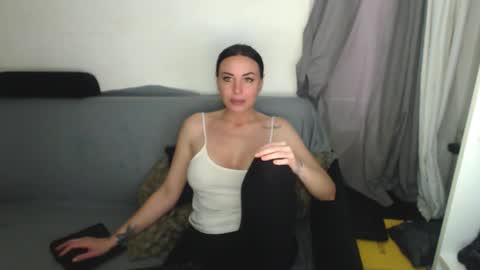 Snapshot of spicemint chatting on March 2026 02:43:01 PM Carla online show from March 2026 02:43:01 PM