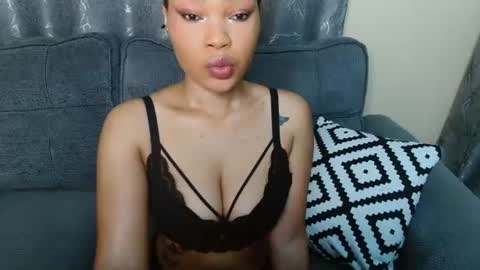 Spicy kerrine online show from April 2026 08:40:01 PM