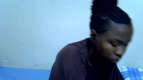 Snapshot of spicy_kittie chatting on July 2026 06:13:01 PM Kittle online show from July 2026 06:13:01 PM