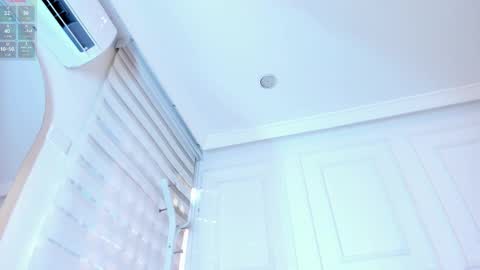 Snapshot of spicy_monroe chatting on November 2025 09:49:02 PM Spicy online show from November 2025 09:49:02 PM