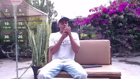 Snapshot of spicyboys_ chatting on April 2026 09:45:01 PM online show from April 2026 09:45:01 PM