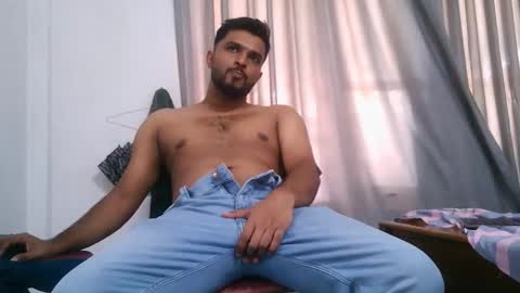 spicybuoy online show from September 2025 07:47:01 AM