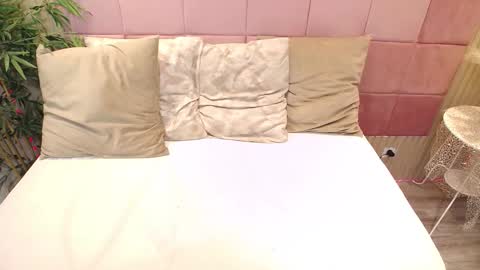 spicycarlaxx online show from January 2026 07:50:01 PM