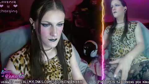 Snapshot of spicykendra chatting on October 2025 02:48:02 AM Kendra online show from October 2025 02:48:02 AM